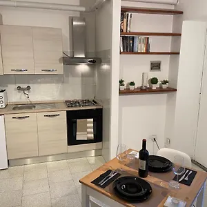 Navigli's Studio Appartamento Milano